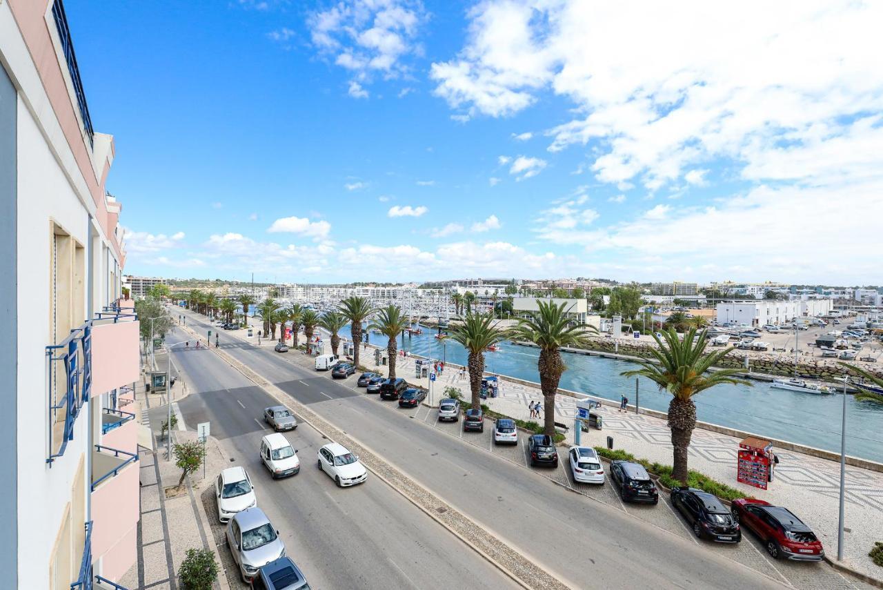 B60 - Lagos Promenade View Apartment エクステリア 写真