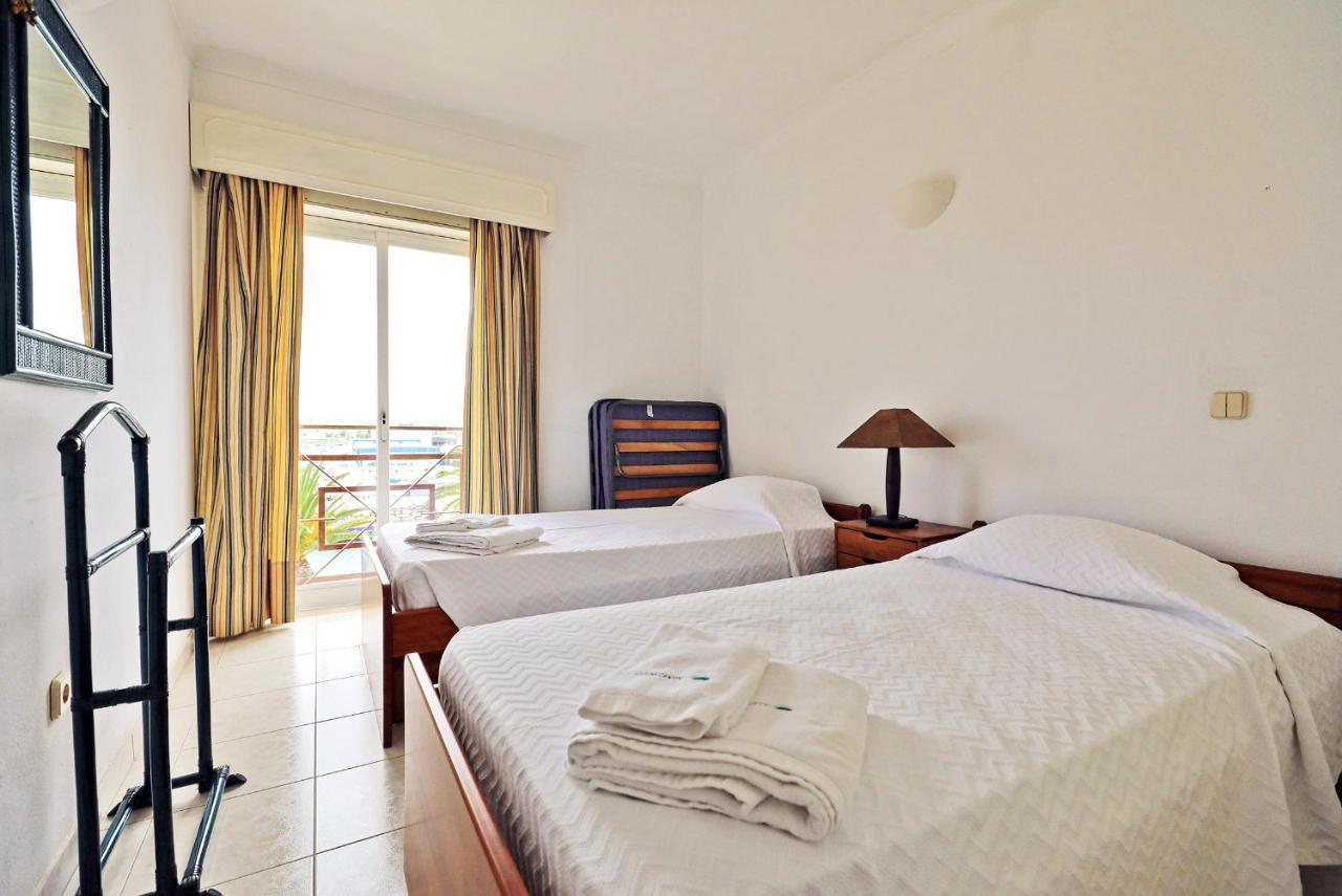 B60 - Lagos Promenade View Apartment エクステリア 写真