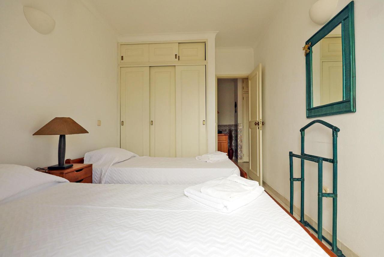 B60 - Lagos Promenade View Apartment エクステリア 写真